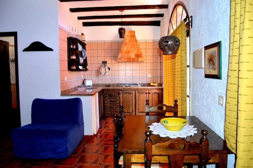 Апартаменты Casa La Florida Калера Экстерьер фото